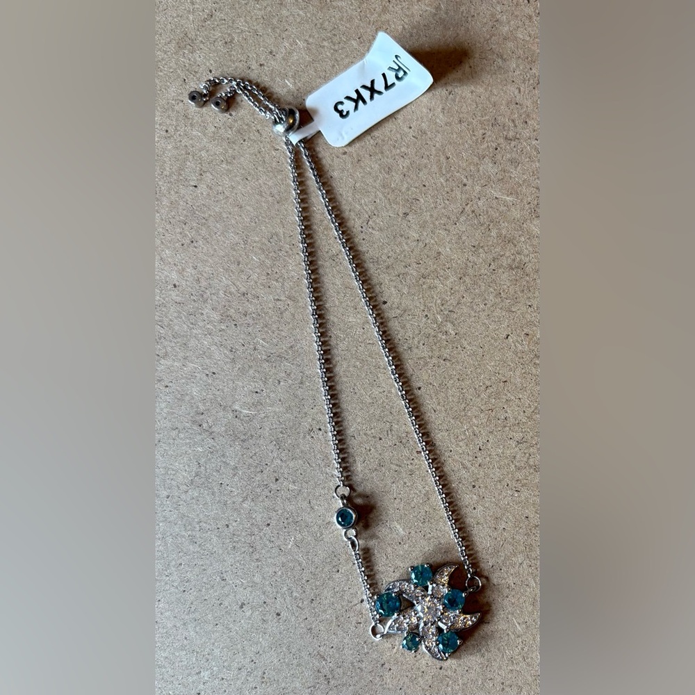 ✨✨Charmed Aroma Blue Starfish Adjustable Bracelet ✨✨